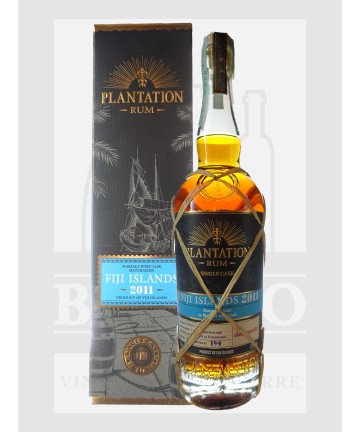 0700 RUM PLANTATION FIJI...