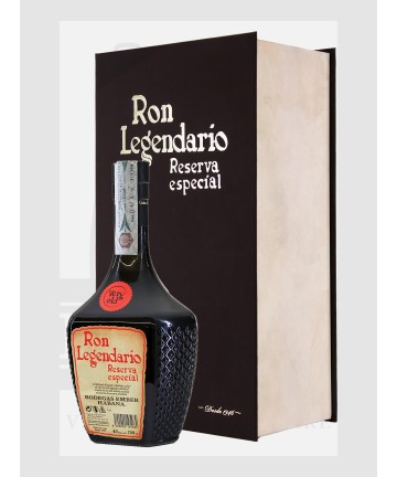 0700 RUM LEGENDARIO RESERVA...