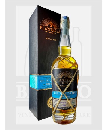 0700 RUM PLANTERAY FIJI...